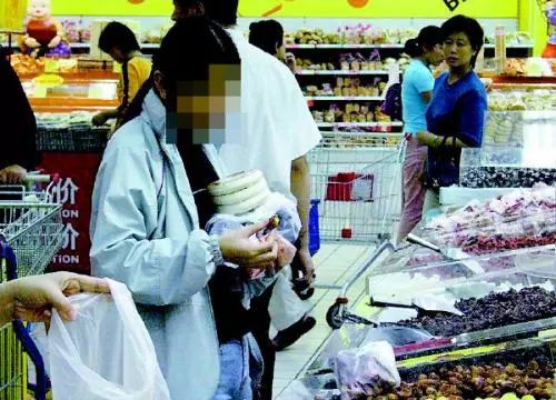 他只是个孩子？海宁娃散装食品事件引万人争辩  教的“理”到底该不该说